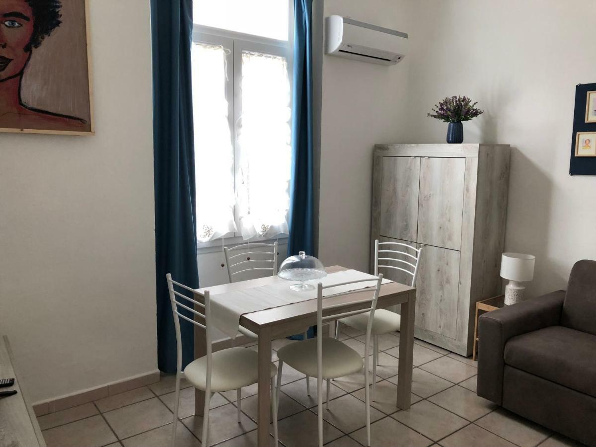 Ferienwohnung Al Centro Del Centro Cagliari Exterior foto