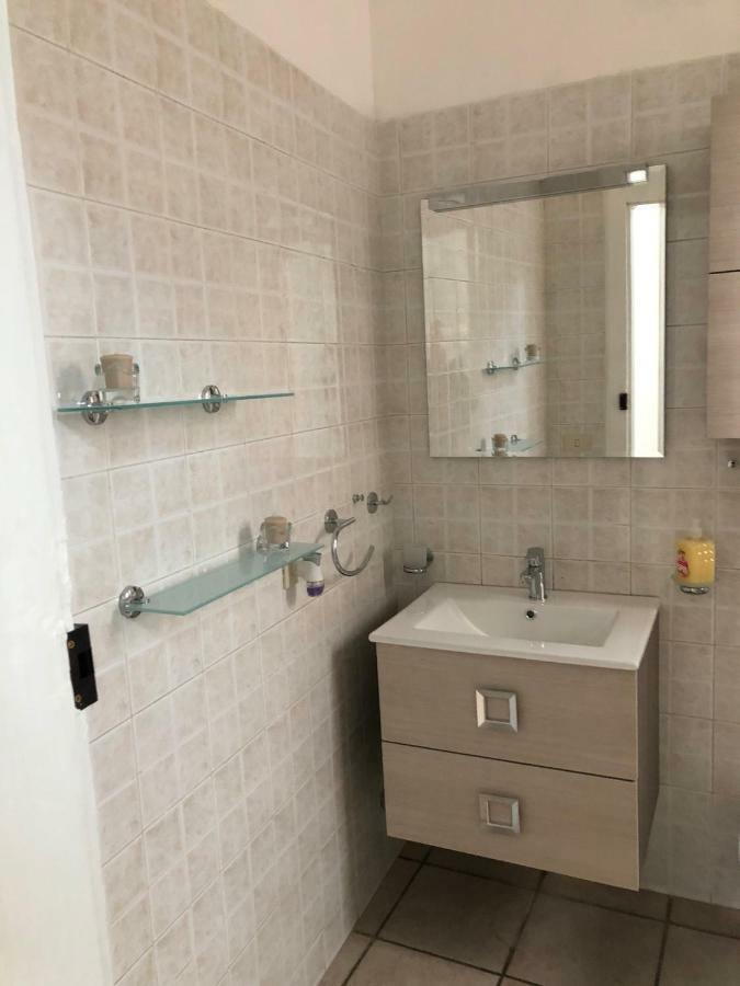 Ferienwohnung Al Centro Del Centro Cagliari Exterior foto